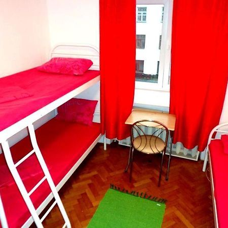 Hostel Kreshatik Kiev Buitenkant foto